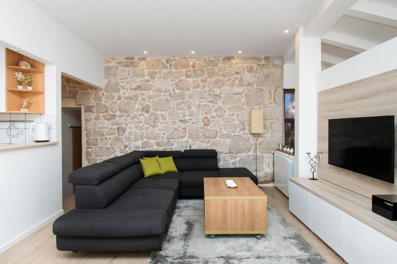 Apartment Julija Vodice Eksteriør billede